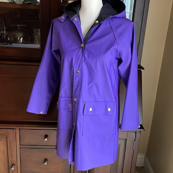 Vibrant Purple Acadia Raincoat M - Picture 7 of 15